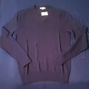 Men's Navy V-Neck Sweater